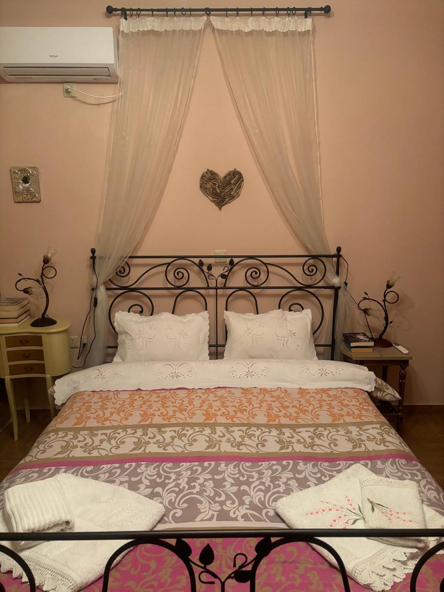 “Villa Othon-Leni” Demoniász-part Kültér fotó