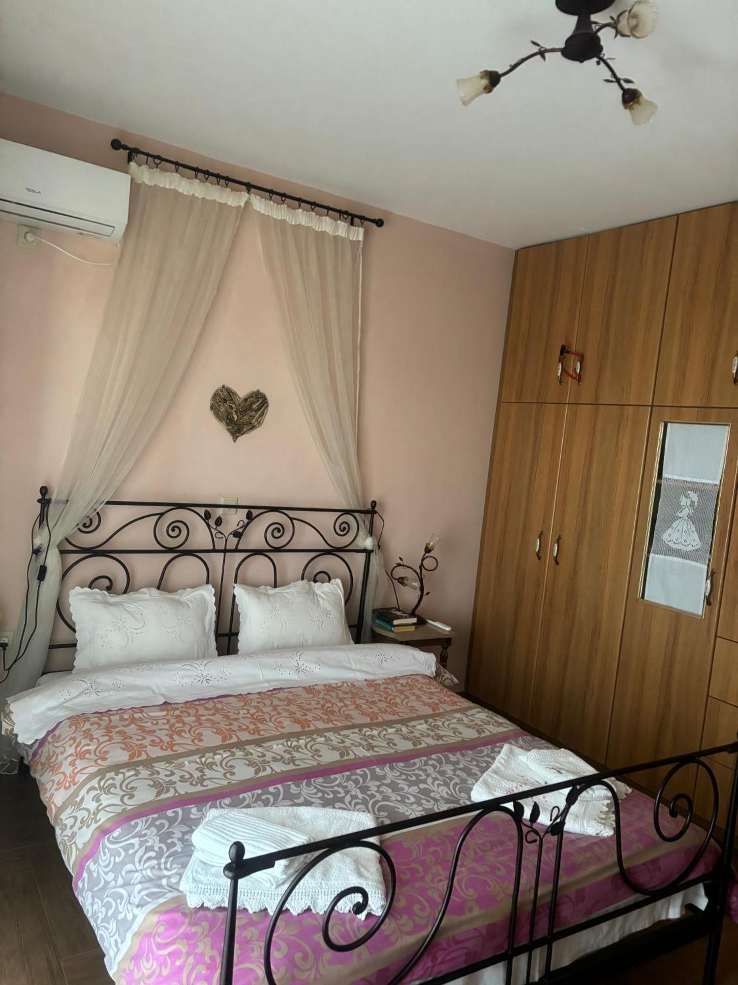 “Villa Othon-Leni” Demoniász-part Kültér fotó