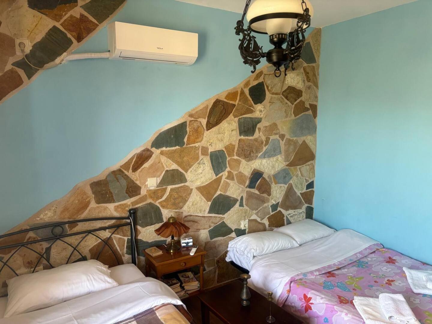 “Villa Othon-Leni” Demoniász-part Kültér fotó